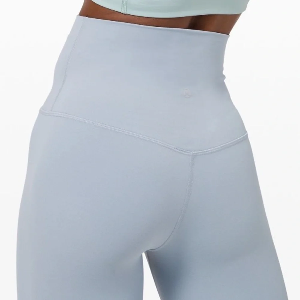 🔥 Lululemon Align 21” SHR Chambray Blue 2 - Picture 5 of 8